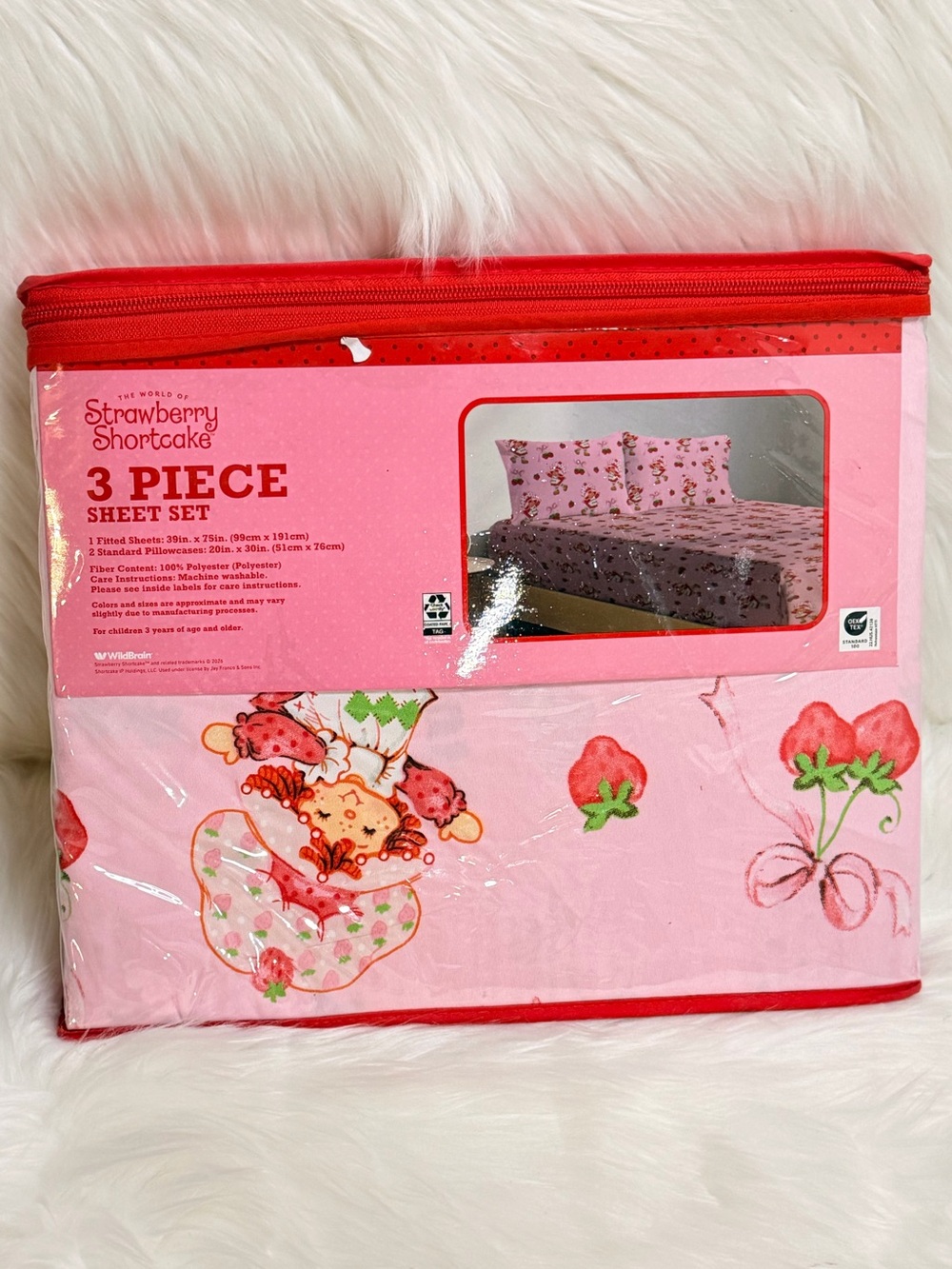 Strawberry Shortcake Bed Sheet - Picture 2 of 2